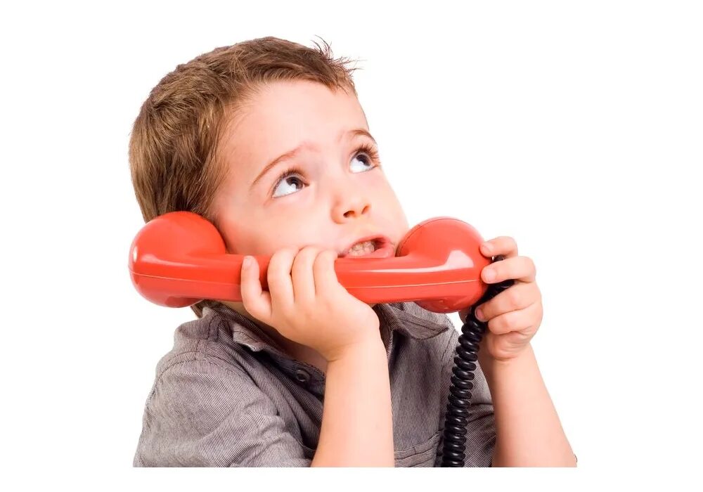 звонок в скорую для детей непослушных напугать. ребенок говорит по телефону. милиционер с телефоном. ребенок разговаривает по телефону. мальчик звонит в дверь.