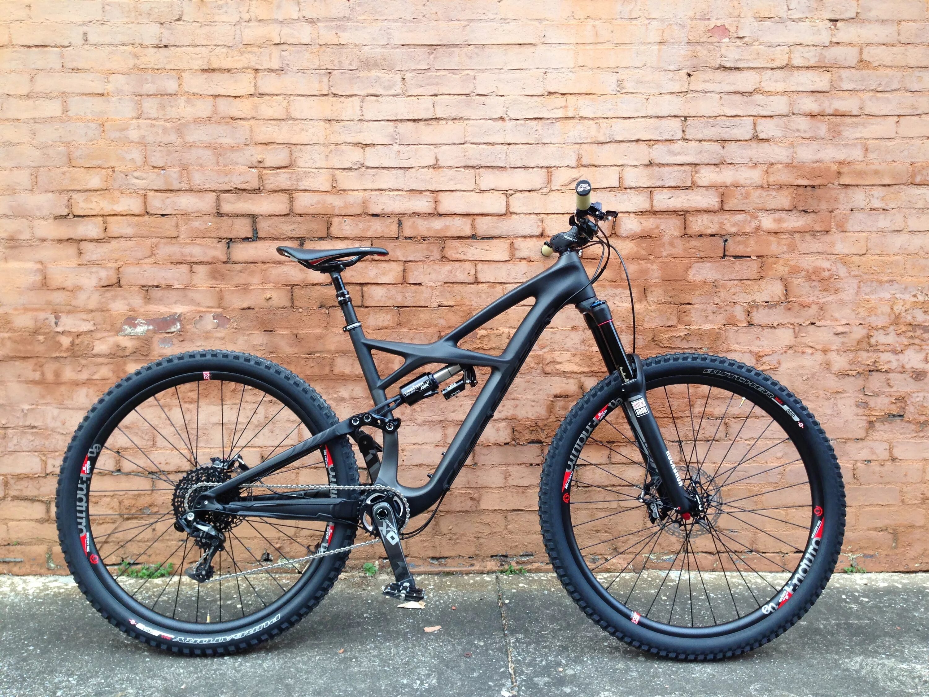 Specialized epic expert ht carbon. Specialized enduro expert carbon 2016. Горный (mtb) велосипед specialized myka fsr comp (2009). Stumpjumper 2018. Specialized epic 2008.