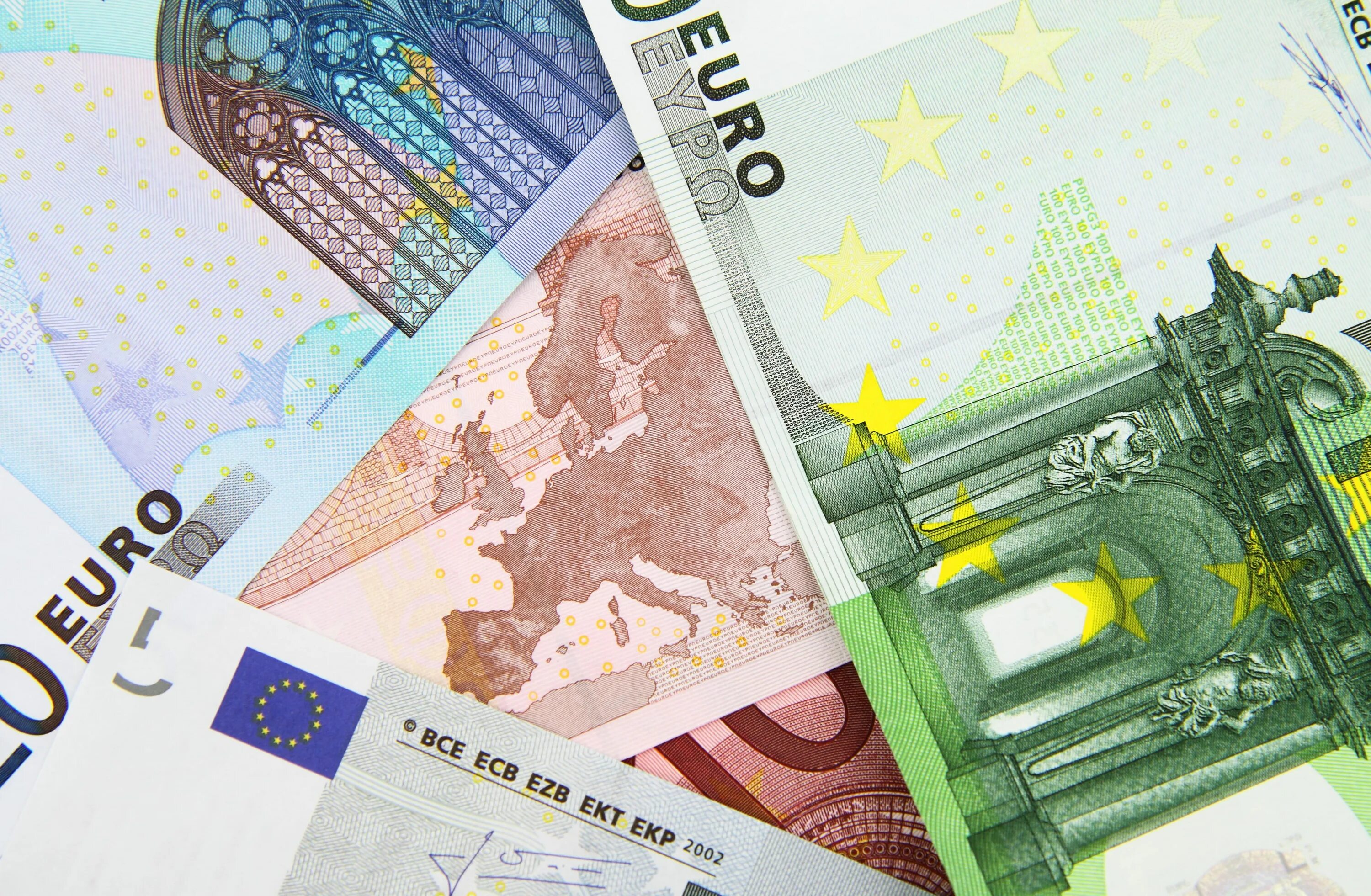 Франция богатство. Евро валюта. Валюта Франции. Валюта Франции евро. Франция евро деньги.