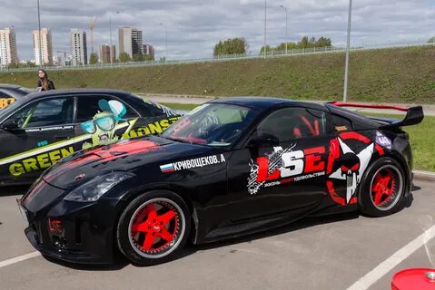 Car racer
