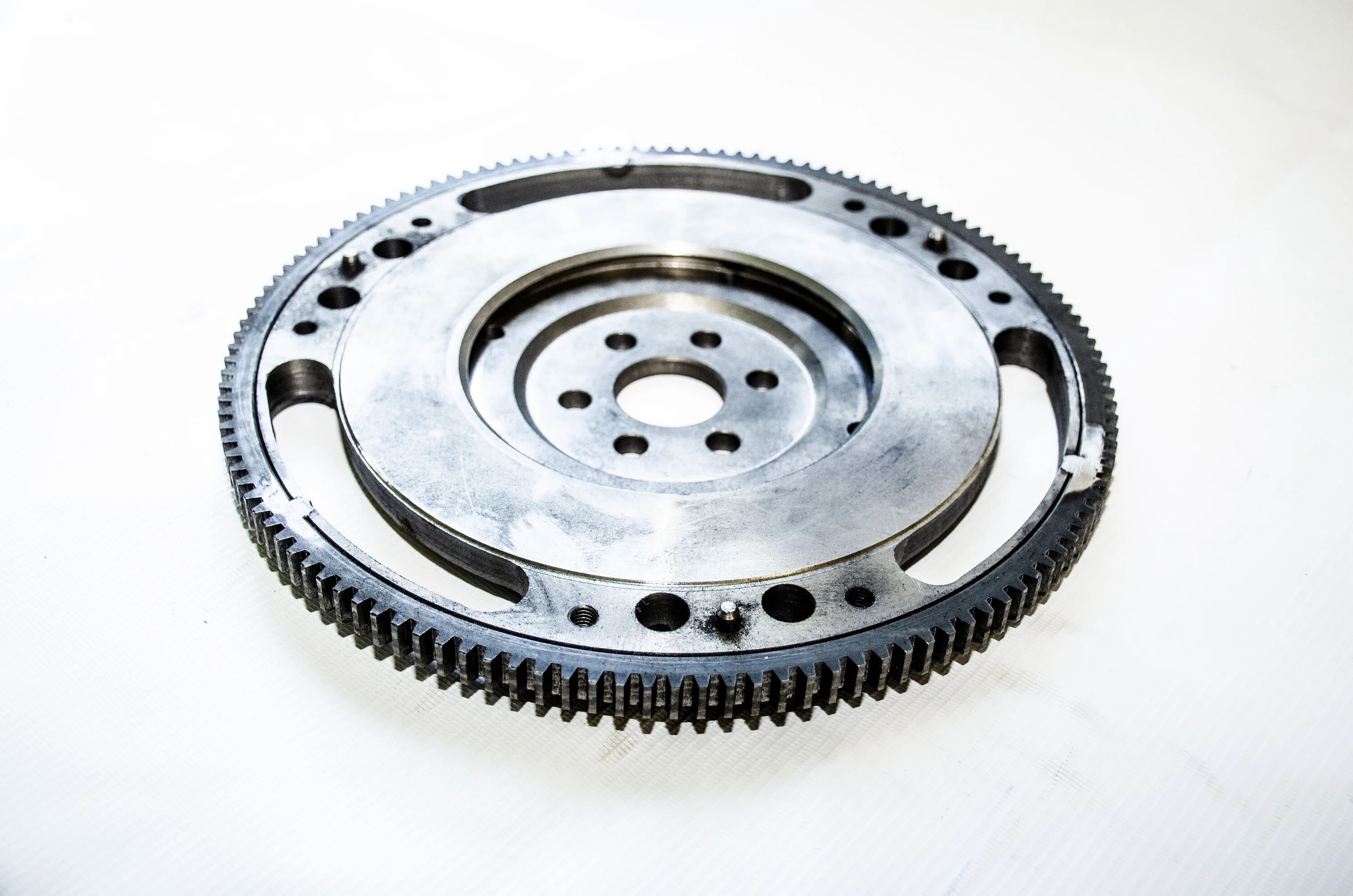 маховик. Bmw e88 двухмассовый маховик. маховик. маховик. маховик 21179.