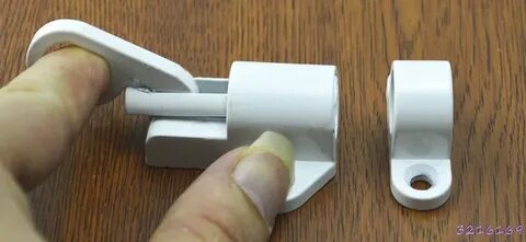 Защелка для алюминиевых дверей