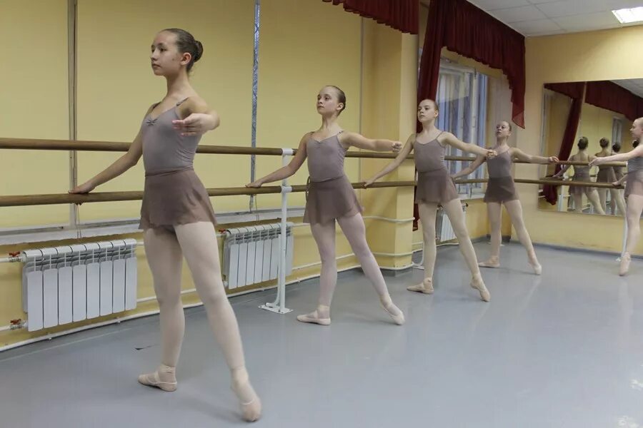 институт искусства хореография. концертмейстер хореографии. концертмейстер хореографии. концертмейстер хореографии. хореографическое училище иркутск.