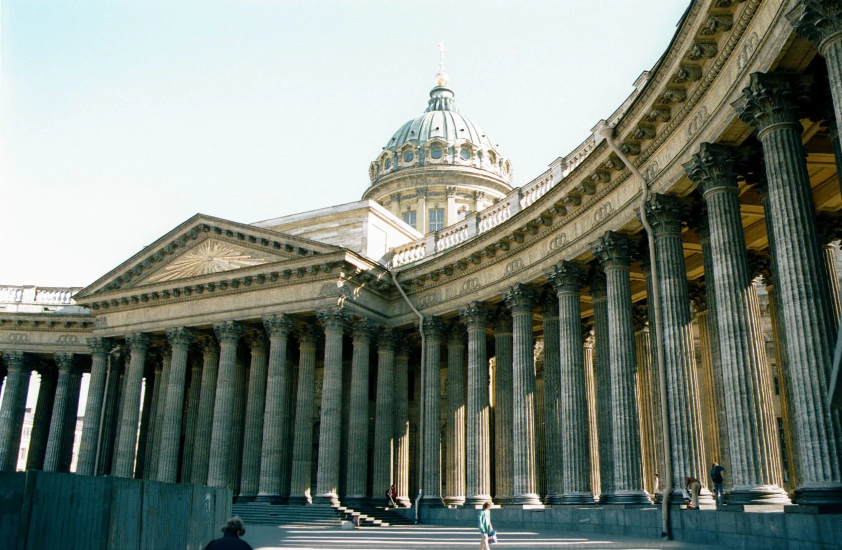неоклассицизм пантеон париж. классицизм в архитектуре 19 века. пантеон в париже. архитектура эпохи просвещения классицизм. церковь святой женевьевы в париже.