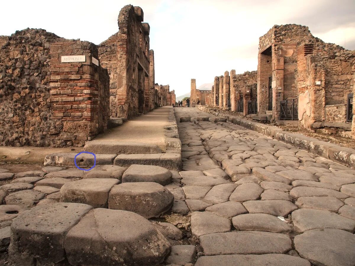 Pompeii's Ruins to Be Reconstructed by Robot Scientific American