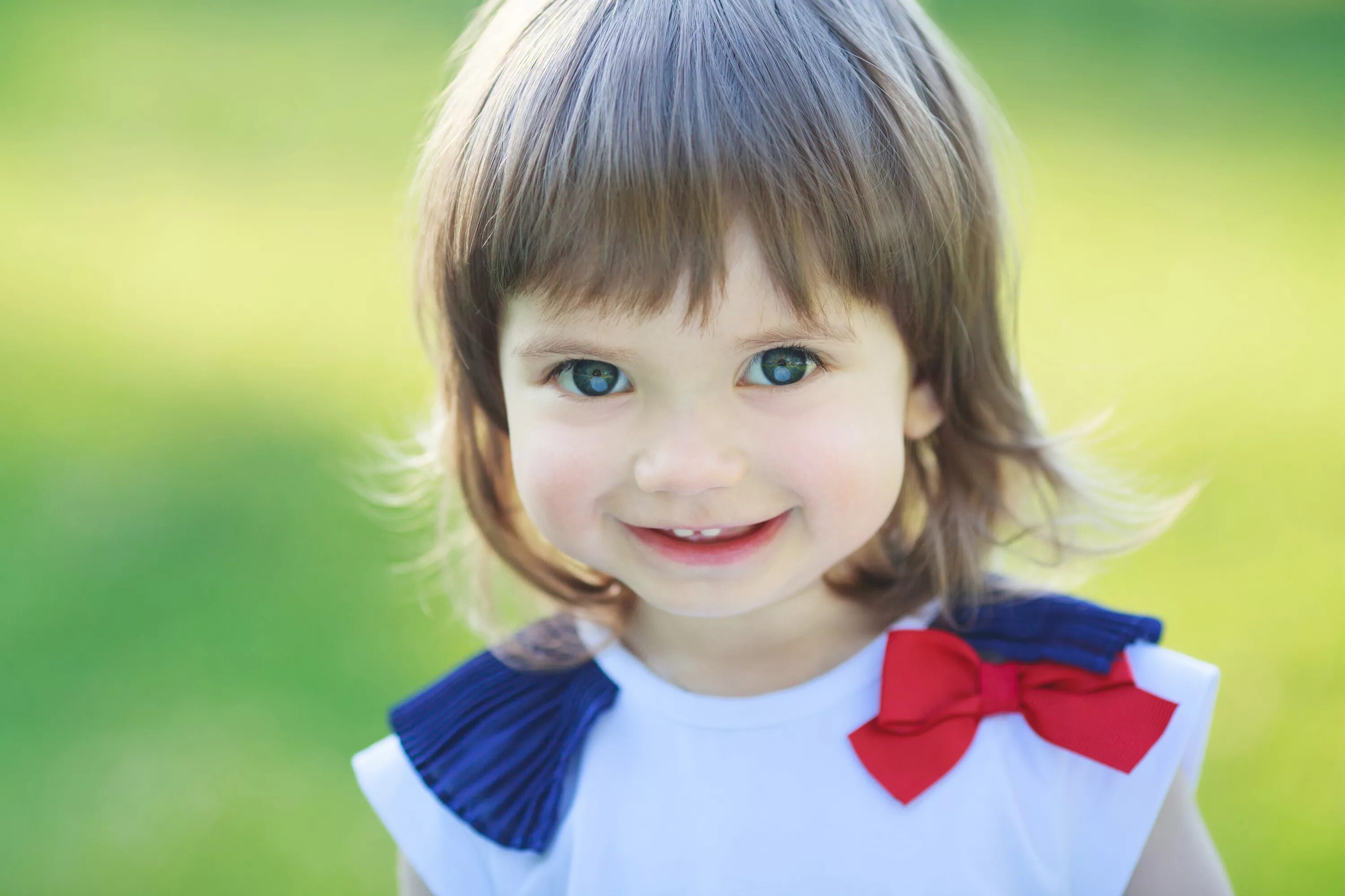 Smiling child. Девочка. Ребенок девочка. Улыбка ребенка. Улыбка девочки.