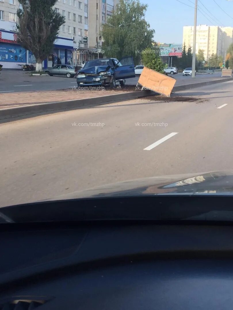 Дураки на дорогах октябрьский. ДТП Туймазы Октябрьский. ЧП, Октябрьский ДТП И ЧП дураки на дорогах Туймазы. ДТП дураки на дороге Туймазы Октябрьский.