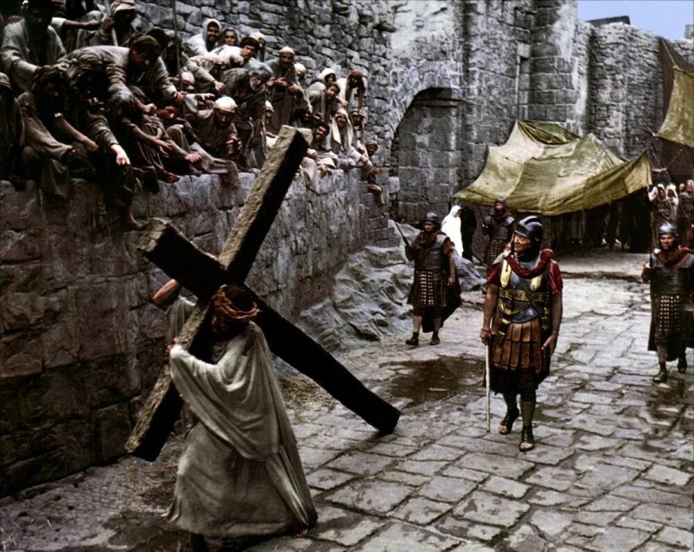 Макс фон сюдов иисус. Макс фон сюдов в роли иисуса. The greatest story ever told 1965. Величайшая из когда-либо рассказанных историй фильм 1965. Величайшая из когда либо рассказанных.