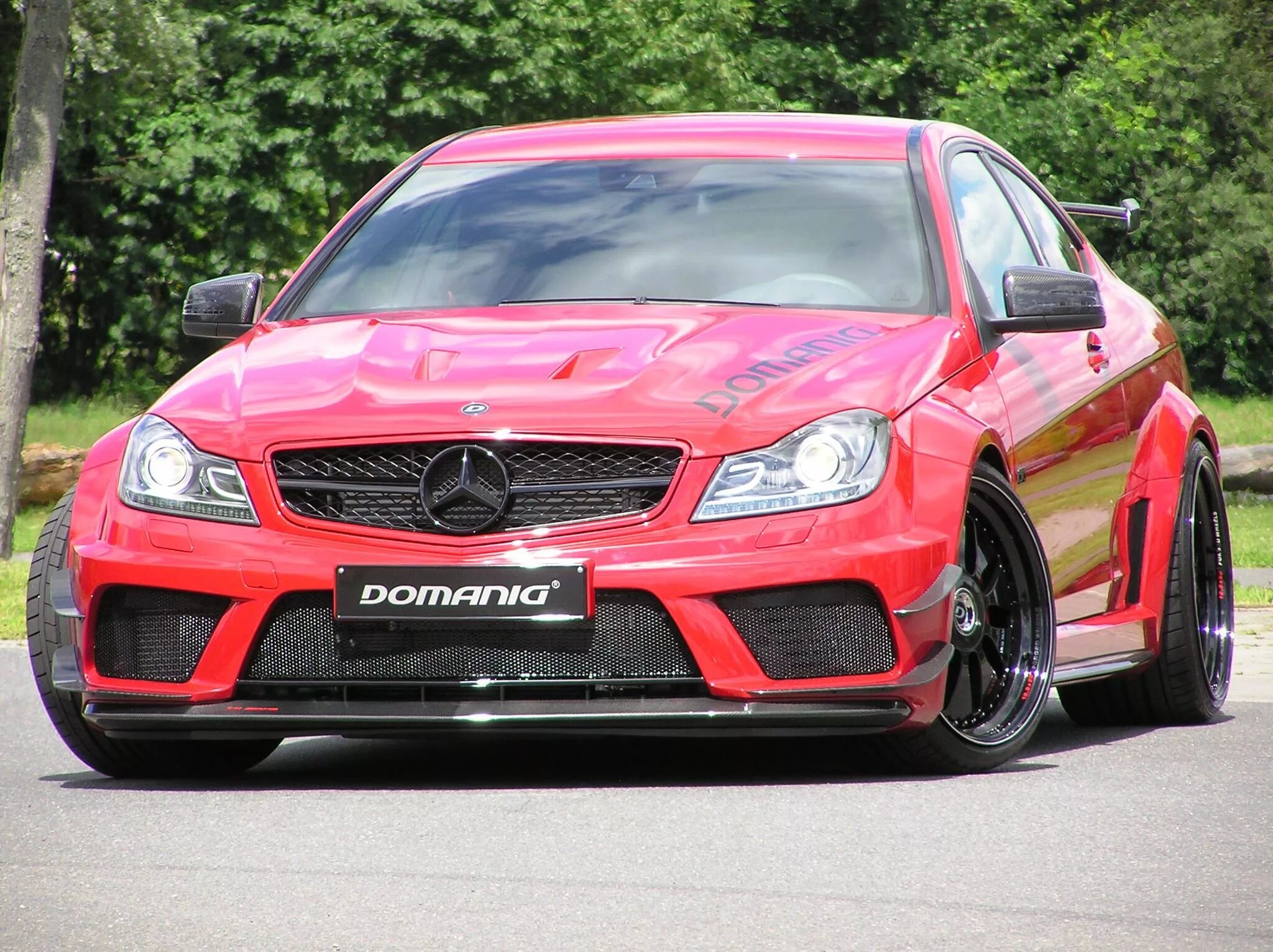 C tuning. Mercedes benz c63 amg. mercedes benz c63 black series. mercedes c63 amg tuning. тюнингованный мерседес c63.