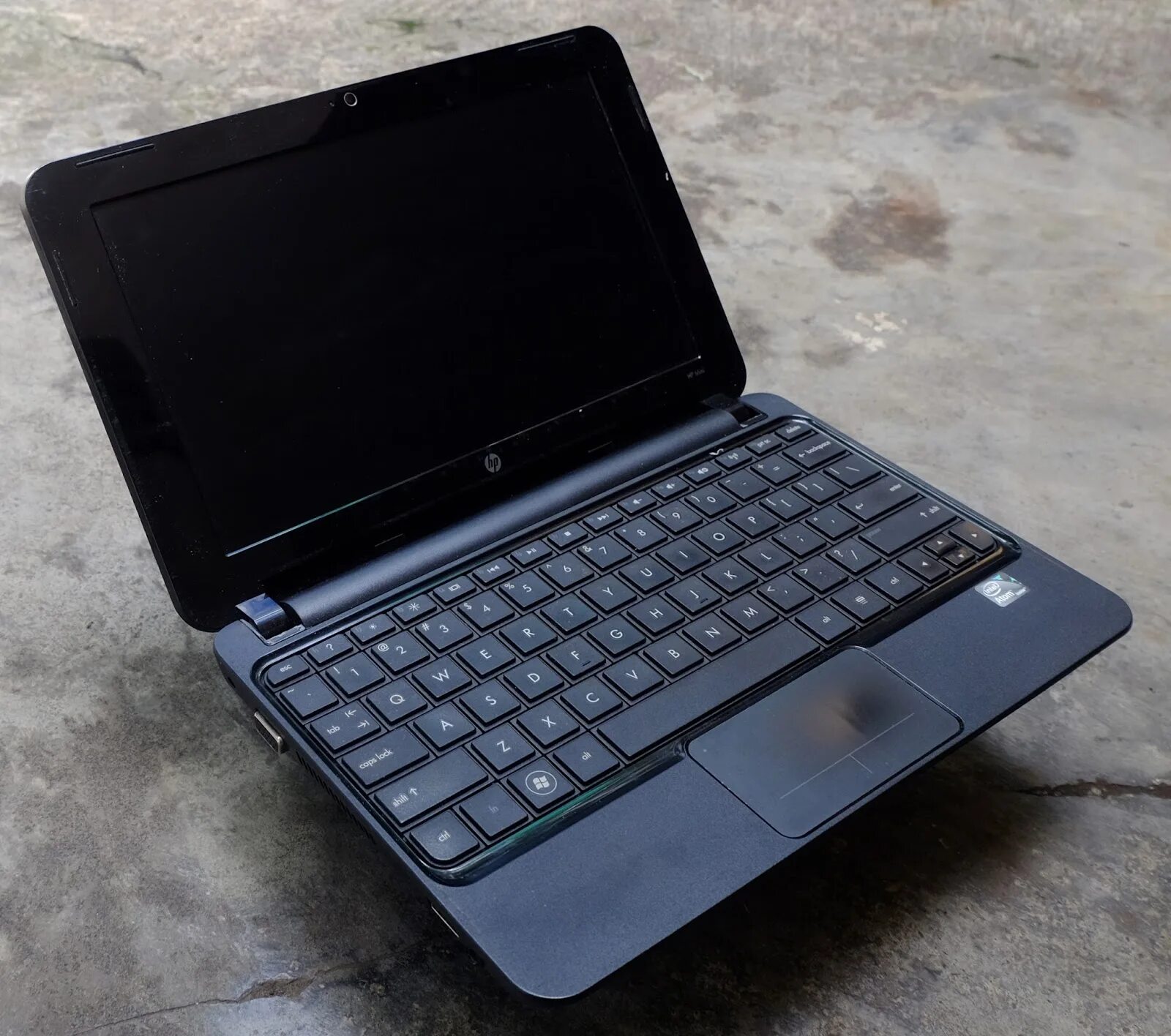 Асус 1001 карбон нетбук. Acer aspire one d257. Ноутбук iru intro 109. Нетбук acer via lepetit 40 20020 lainate. Нетбук acer aspire one d270.