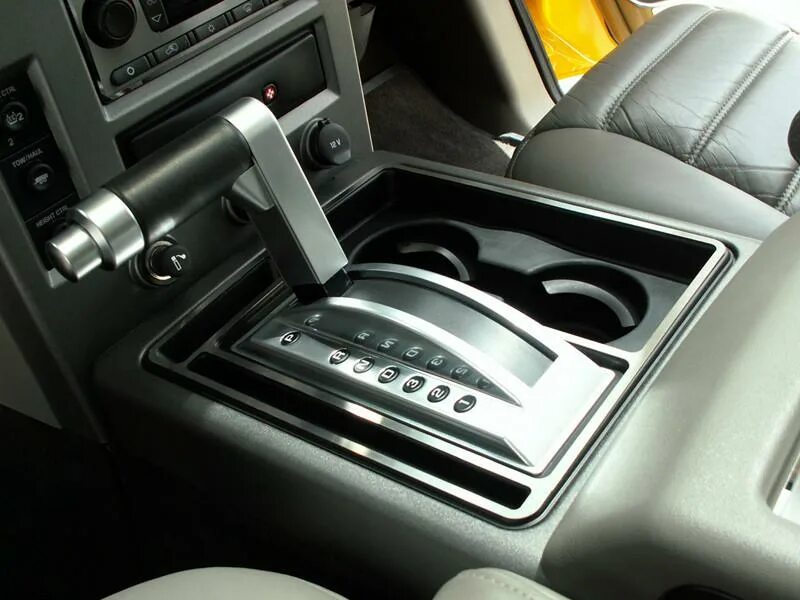 Hummer h2 2012. Хаммер h2 2008. Hummer h2 черный матовый. Hummer h2. Автомат хаммер.