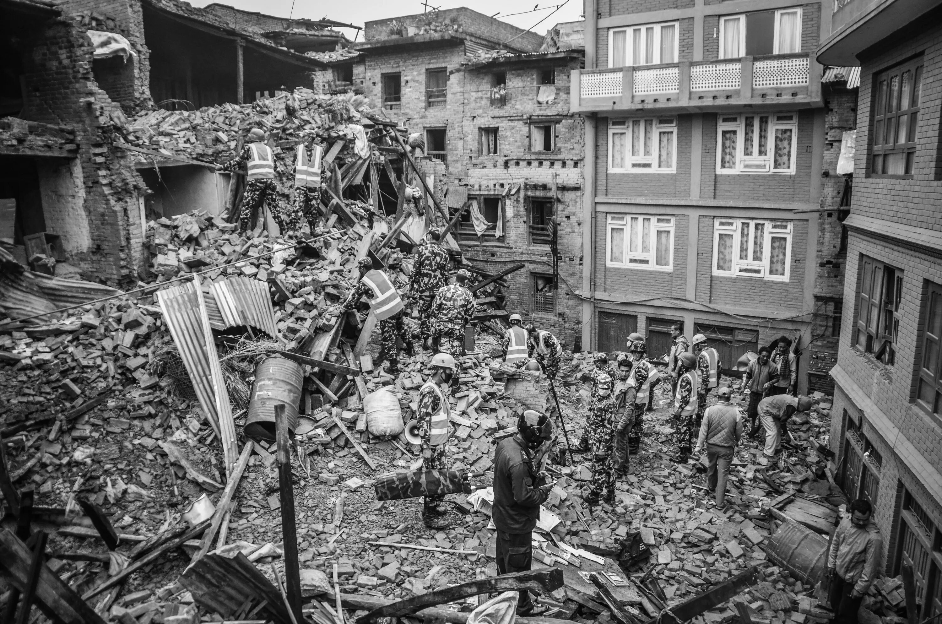 Землетрясение 22 мая. 22 мая 1960 вальдивия чили землетрясение. великое чилийское землетрясение 1960 года.