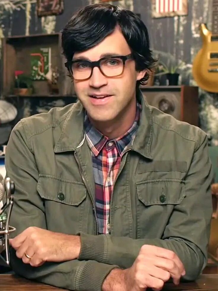 Link guys. Линк легенда о зельде мемы. Mobile legends bang bang фанни. Лукашин филти. Very tall guy of pakistan.