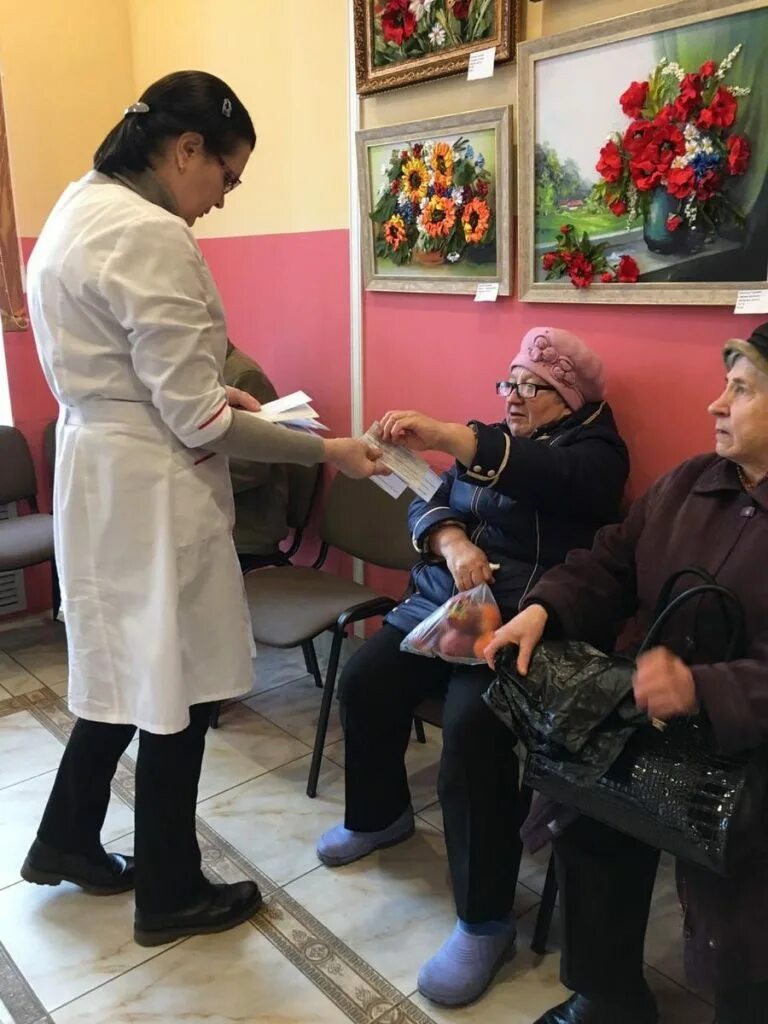 женская консультация дзержинского района жилгородок. остроградская людмила михайловна киров. сотрудники женской консультации. сотрудники женской консультации. поликлиника женская консультация.