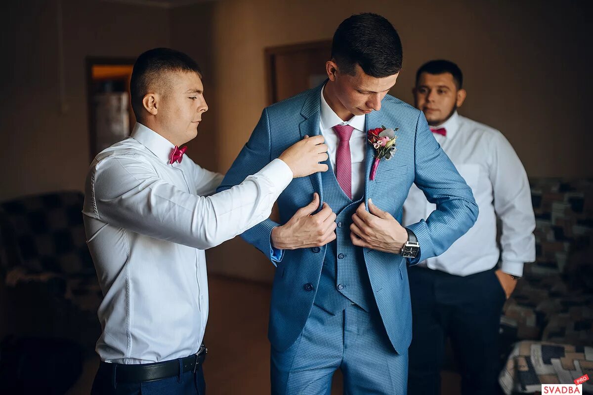 выкуп невесты встреча жениха. выкуп на свадьбу. свадьба дом жениха. свадьба дом жениха. сборы жениха и невесты.