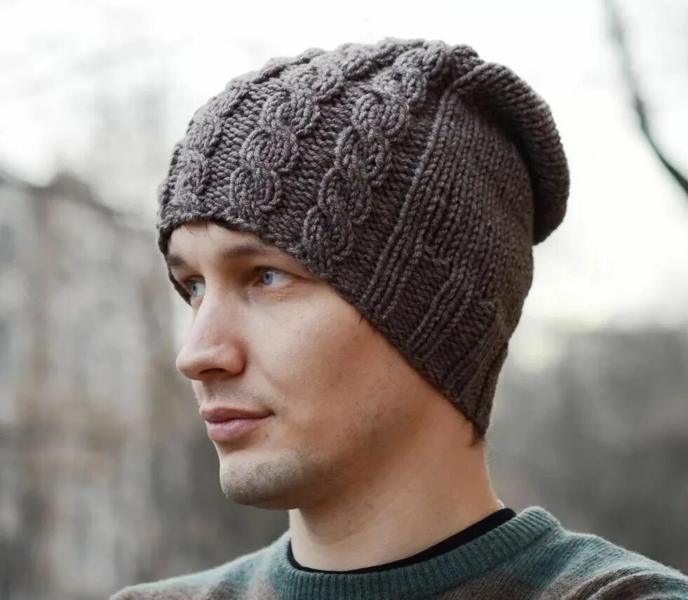 Hats knitting. Шапка бини 2022 мужская. Шапка бини мужская 2021. Шапка бини мужская 2020. Мужская вязаная шапка спицами 2022.