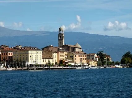 Sale italy