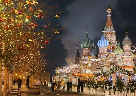 Москва новогодние праздники 2025