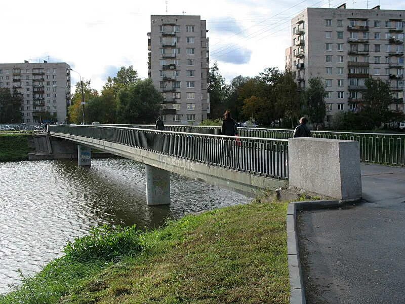 Пр рекаться пр брежный пр возмочь. Мост Бурцева. Река новая Санкт-Петербург Кировский район. Река новая Кировский район СПБ. Река новая Бурцева.