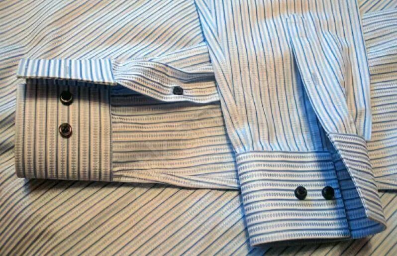 Рукав с манжетой на пуговице. Манжет рубашки женской. Рукав с манжетом на пуговице. Необычные манжеты на рукавах. Манжета на пуговицах.