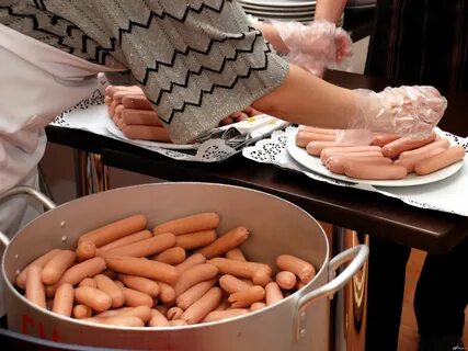 Можно кушать сосиски