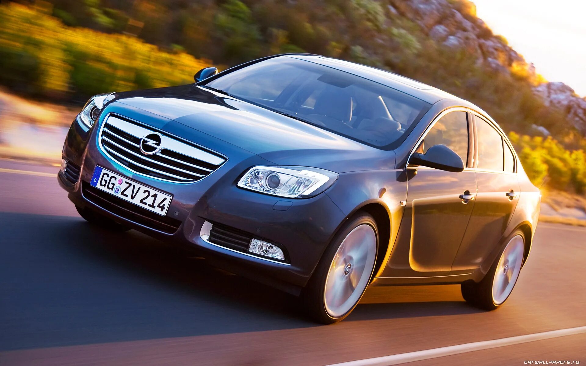 Как называется иномарка. Опель Инсигния 2008. Опель Инсигния 1. Opel Insignia 2008, седан. Opel Insignia 2008-2013.