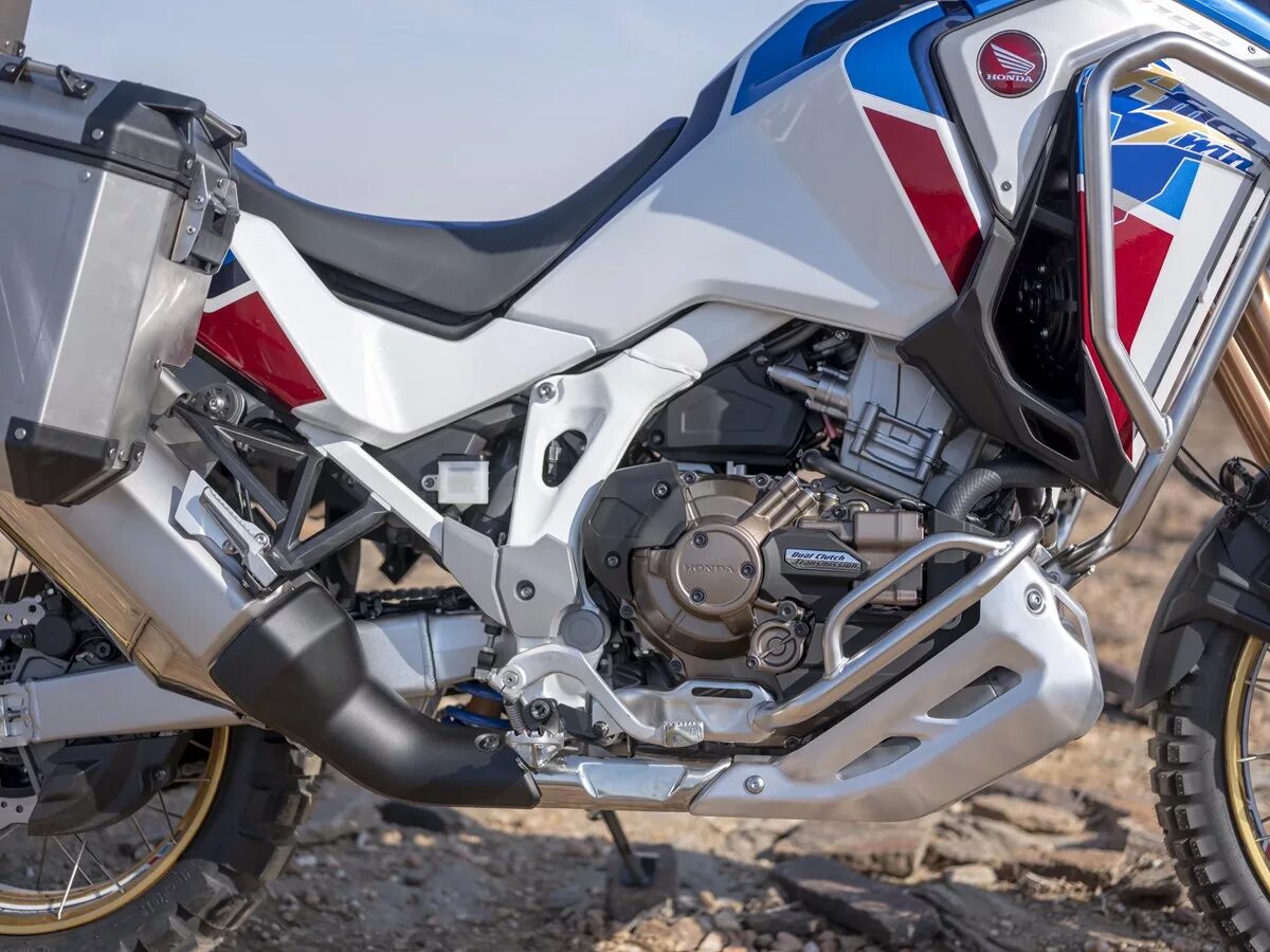 Honda africa twin 2022. Honda africa twin 1100. Honda africa twin 1100. Africa twin 1100 adventure. Honda africa twin 1100 adventure.