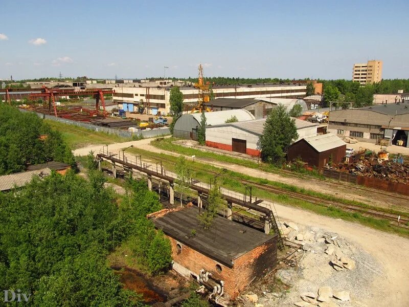 Ксм петрозаводск сайт. Нарвский комбинат строительных материалов. Деревообрабатывающий комбинат заброшенный Красноярск. Заброшенный комбинат благоустройства Петрозаводск. Комбинат 815.