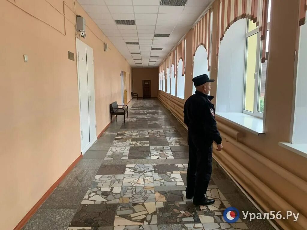 Сош 56 оренбург. Оренбург закрыли школы. Оренбург закрыли школы. Школа оренбуржья. Оренбург закрыли школы.