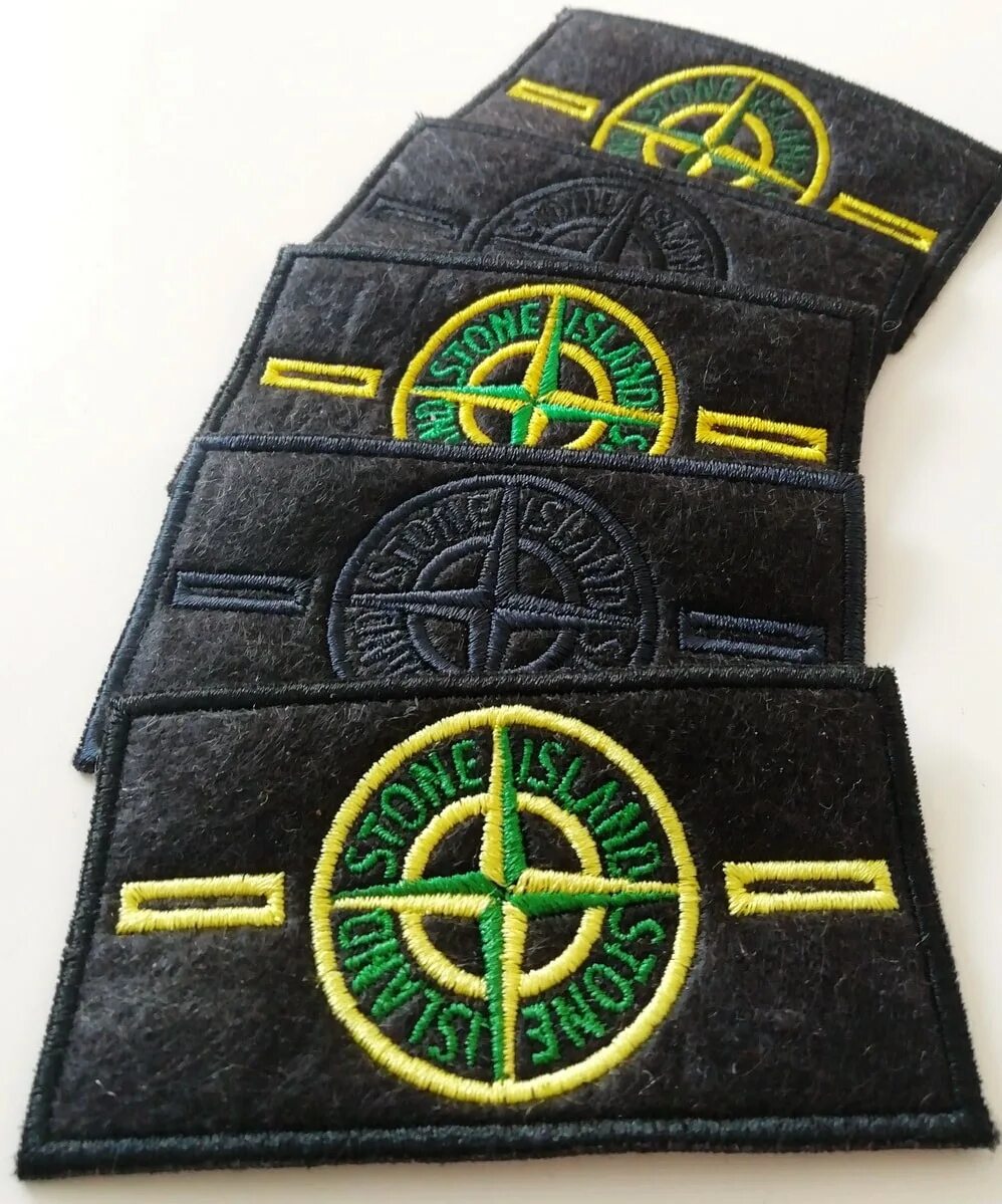 Стоник исланд. Стон айленд стоник. Нашивка stone island. Нашивка stone island. Крутые нашивки на одежду.