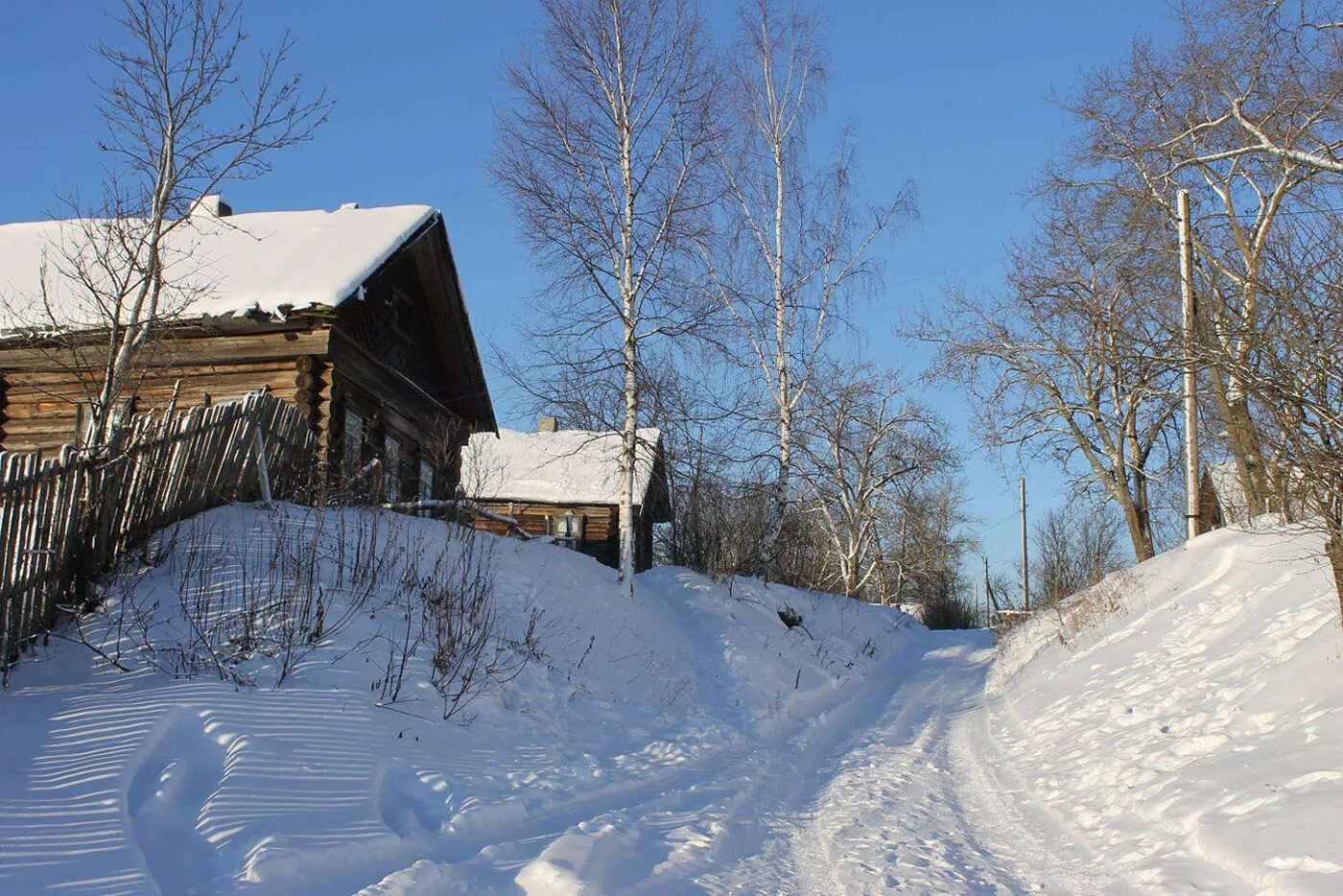 Химанево Шенкурский район. Зимняя деревенская улица. Село зимой. Март village