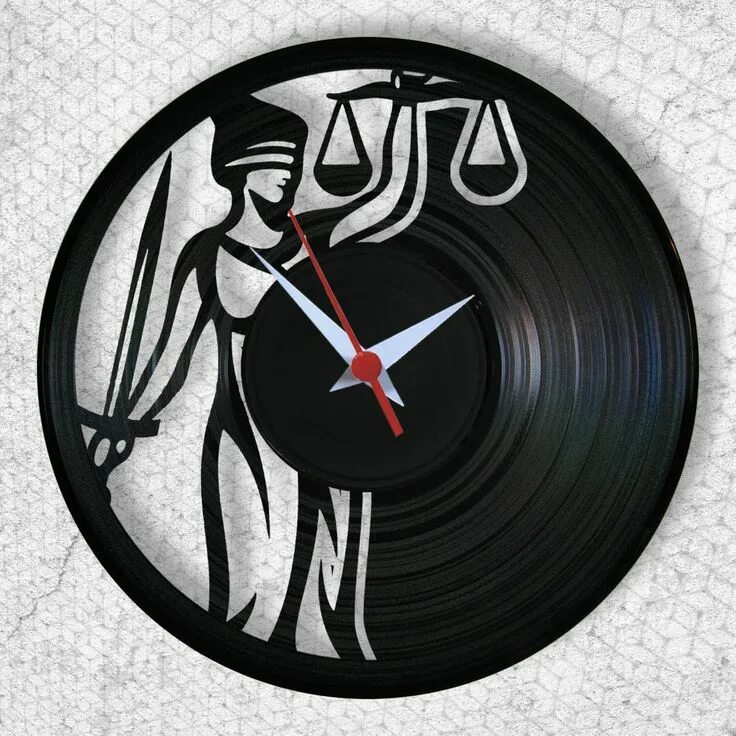 Часы пластины. Часы из пластинки. трафареты для виниловых пластинок. часы из грампластинок. часы из винила.