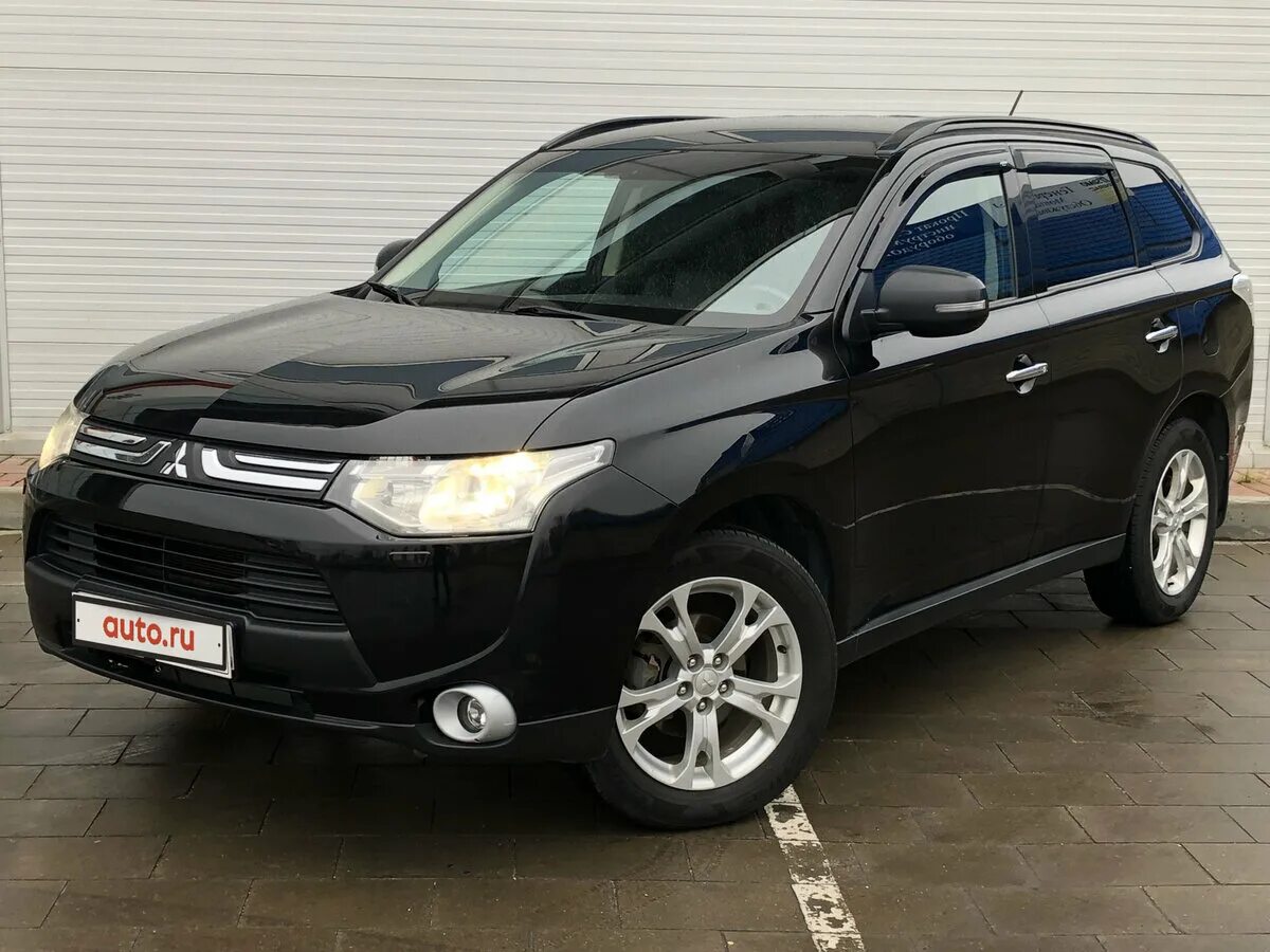 Mitsubishi Outlander 2012. Mitsubishi Outlander 3 2012. Митсубиши Аутлендер 2012. Mitsubishi Outlander (gf) 2012>.