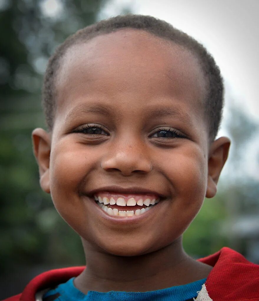 Boy smiling. Black boy smiling. Lachen. Smile boy