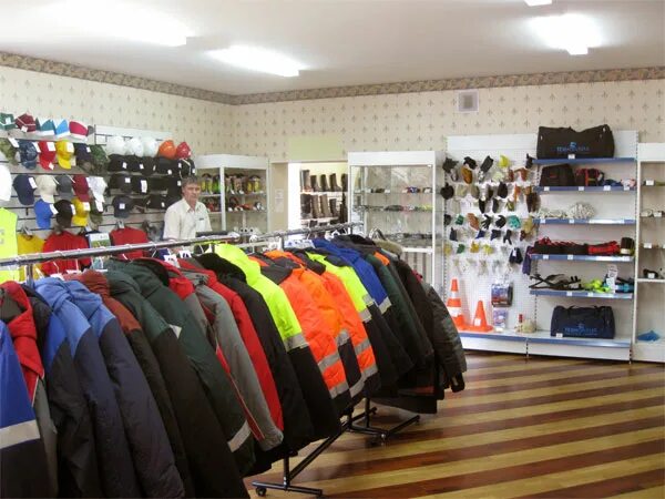 Спецодежда ленина. Ленина 39 курган. Ленина 22 мурманск. Приколы для магазина спецодежды. Магазин спецодежды ленина.