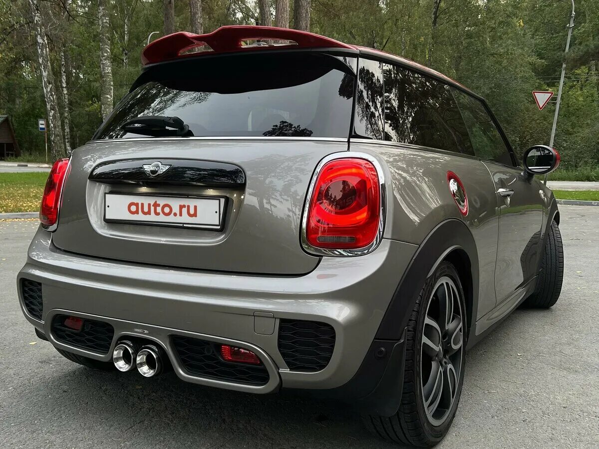 Киоски подорожник в новосибирске. Mini cooper hatch 2020. Мини нск. Mini hatch 2021. Мини нск.