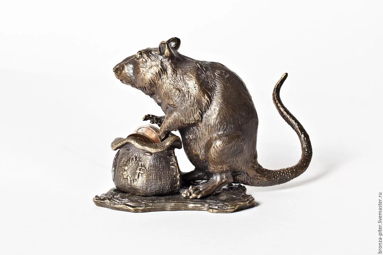 Камень год крысы. Крыса бронза. Статуэтка крысы. Фигурка крысы из металла. Крыса скульптура.