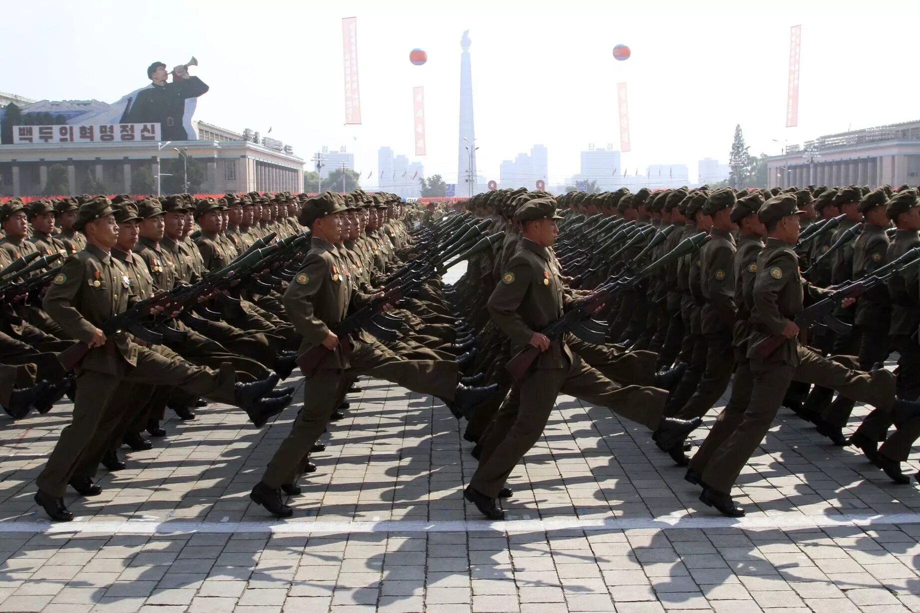 Армия КНДР В корейской войне. ВДВ КНДР. Военный парад в Северной Корее. Советские войска в Пхеньяне. Срок службы в корее