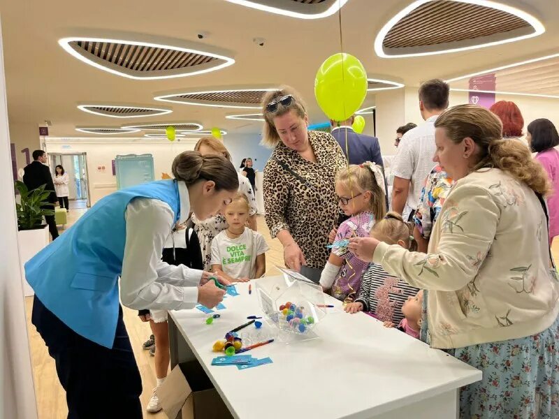 новый мфц в марьино. банк открытие во владимире. ул люблинская д 100 мфц. главный врач борисовской црб. школа 154 красноярск.