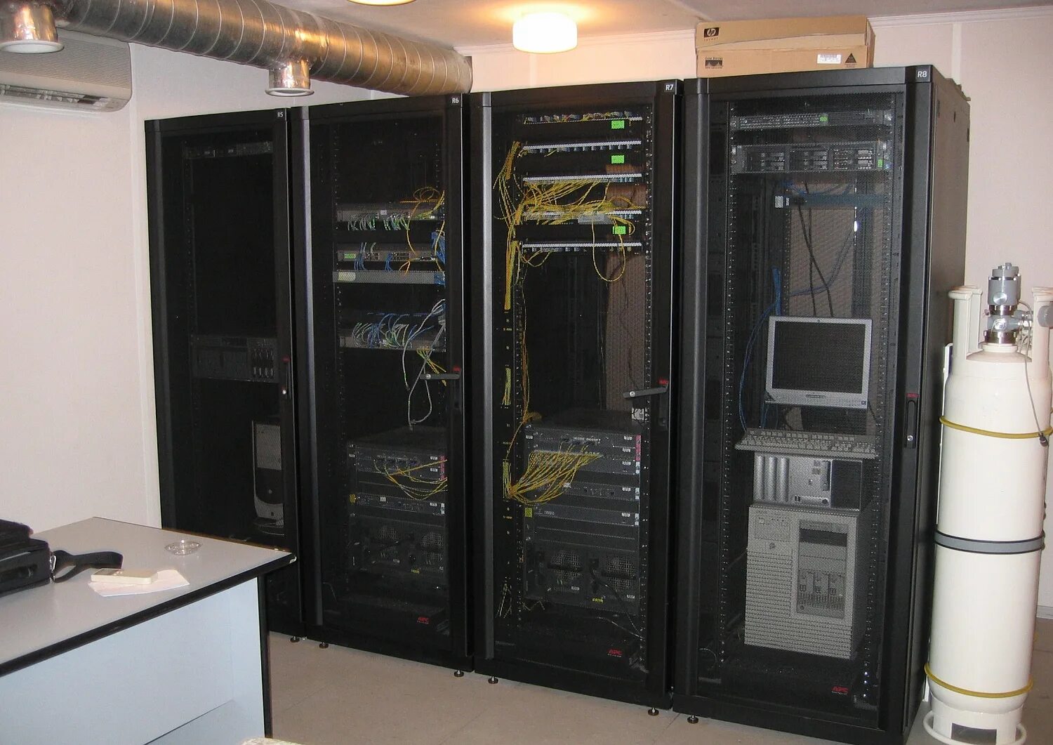 центр цкп. распределительный центр ярче. распределительный центр x5 retail group. территориально-распределенные цод преимущества. парк софьино логистический рц.