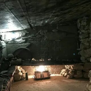 В аджимушкайских каменоломнях тракторы