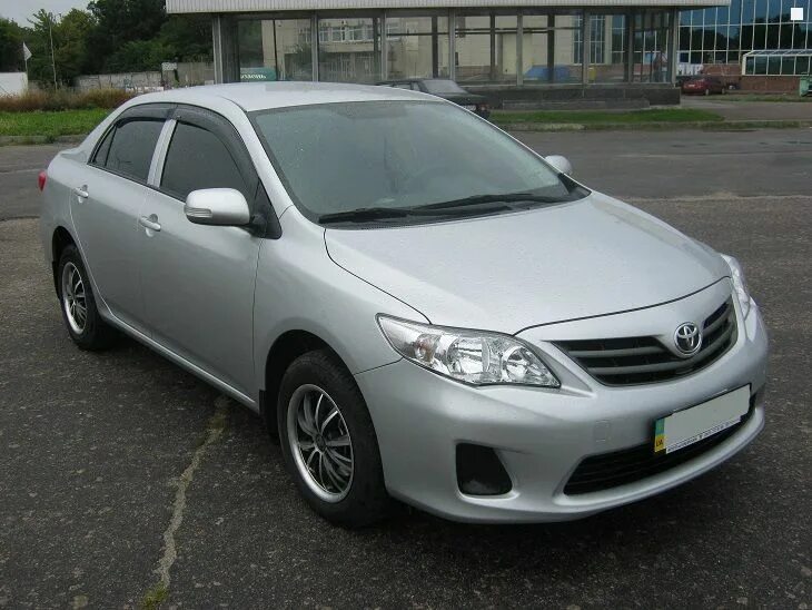 Тойота Королла 40 кузов. Toyota Corolla 2010. Тойота Королла Старая модель 2004. Toyota Corolla старый кузов.