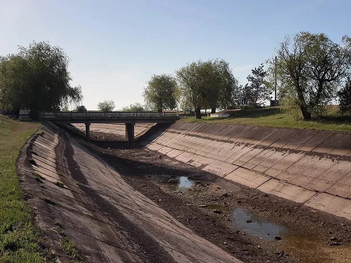 Украина Северо Крымский канал. Северо Крымский канал с водой. Водная блокада Крыма. Крымский канал фото. Северо крымский канал сегодня