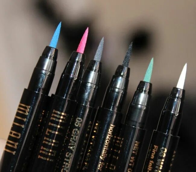 Color eyeliner. Eyeliner Pencil белый подводка. Flat Tip Eyeliner. Milani felt Tip Eyeliner. Eyeliner with felt Tip.