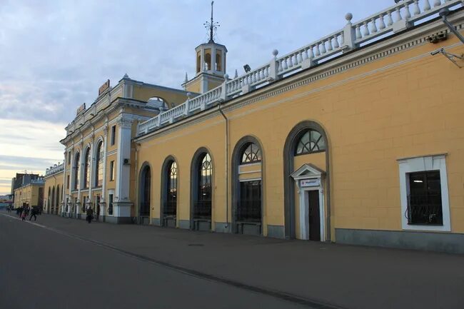 Ярославль вокзал. Ярославль главный вокзал. ЖД вокзал Ярославль главный. Вокзал Ярославль-главный 4 5 путь. Сайт ярославля главного