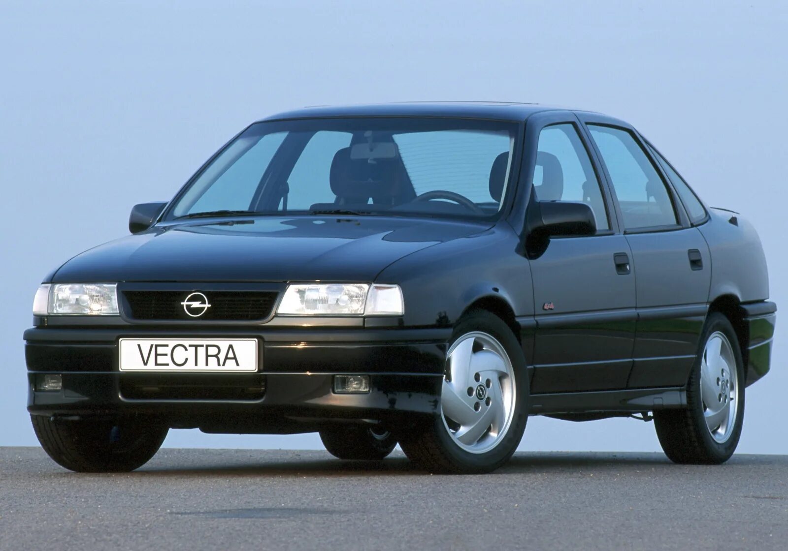 Опель вектра б 1.6 купить. Opel Vectra 1. Opel Vectra a седан 1995. Опель Вектра с 1.8. Opel Vectra 1992.