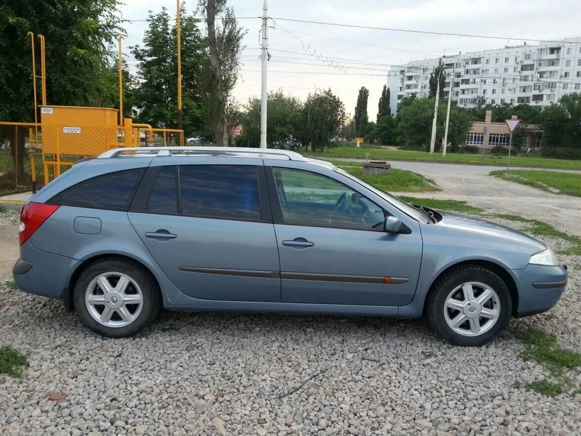 Renault laguna 2004 универсал. Renault laguna 2004. Renault laguna 2004 2. голубая рено лагуна 1. Renault laguna 2004 2.