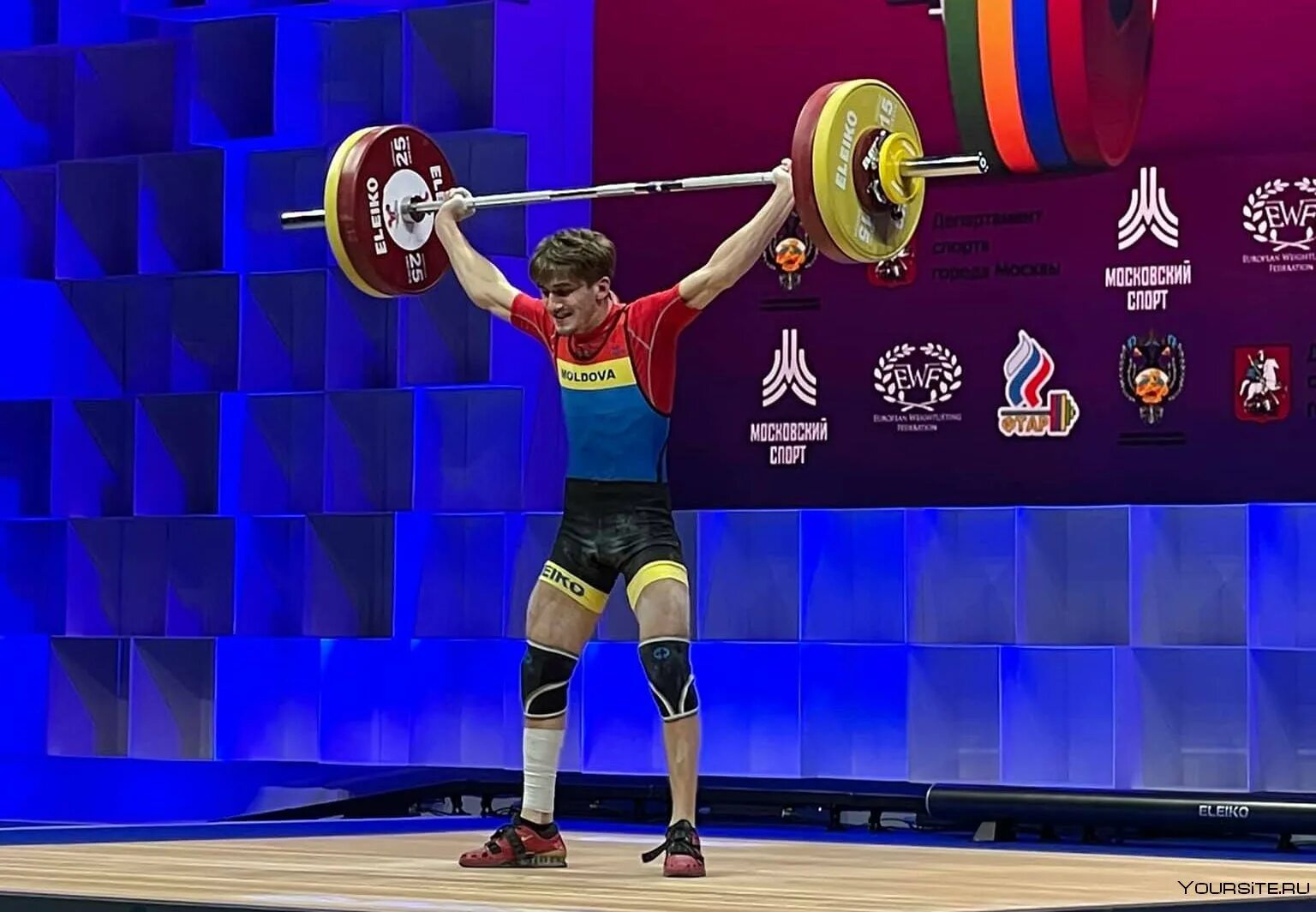Чемпионат европы по тяжелой атлетике 2024. Тяжелая атлетика обои. Чемпионат европы по тяжелой атлетике 2024. Чемпионат европы по тяжелой атлетике 2024. Чемпионат европы по тяжелой атлетике 2024.