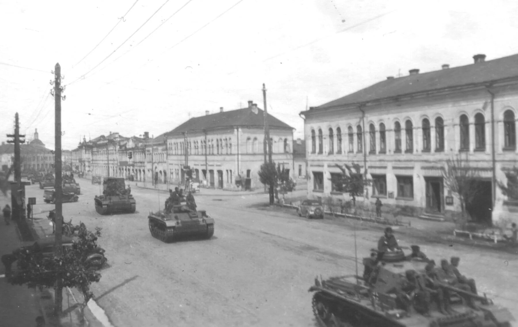 Разрушенный орел. Город Орел 1941-1943 годы. Г Орел 1941. Орел в годы Великой Отечественной город Орел 1943 год. Оккупация орла в 1941.