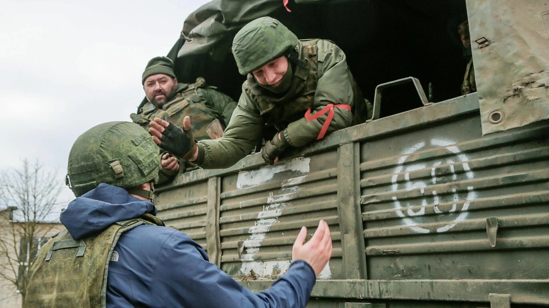 Украинские военные. Военные ДНР. Военные ситуации. Российские военные в Донецке. Украинские риа новости